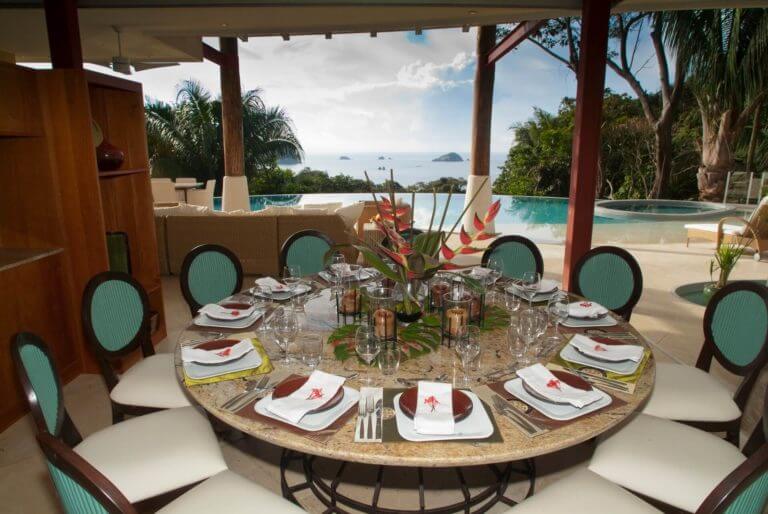 MA 05 - 04 Casa Fantastica Dining Area