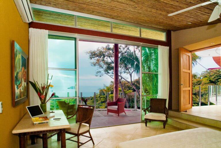 MA 05 - 45 Casa Fantastica Upper Level Master Bedroom