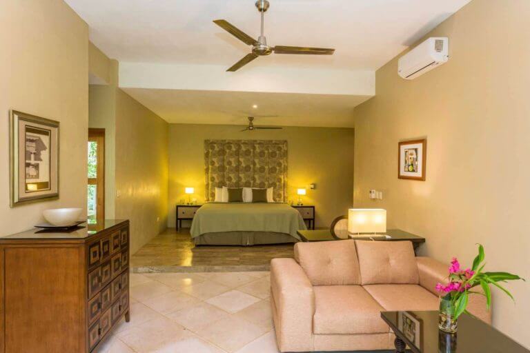 MA 05 - 46 Casa Fantastica Lower Level Bedroom